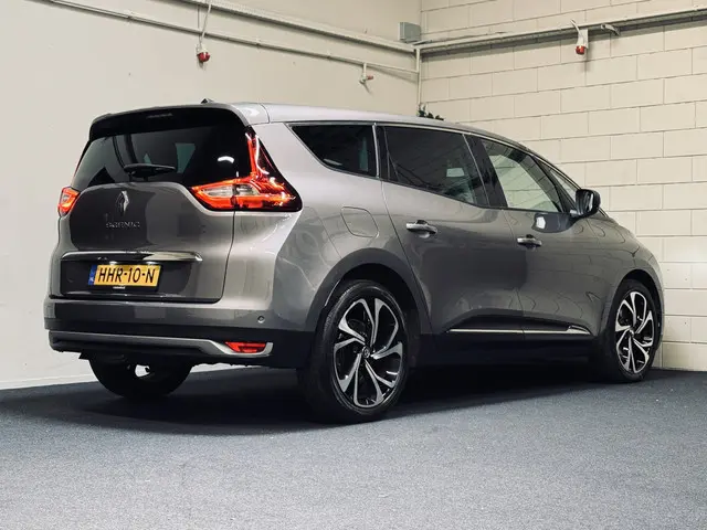 Renault Grand Scénic 1.3 TCe Bose 7p. 2020 Benzine 2