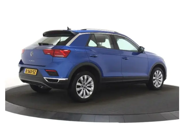 Volkswagen T-Roc 1.0 TSI Style Business 2021 Benzine 2