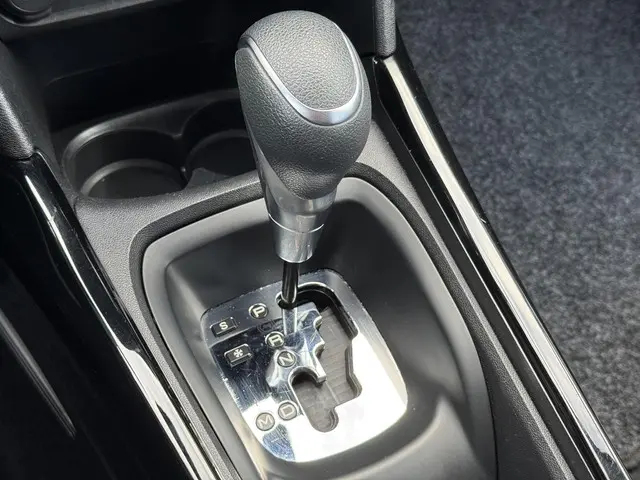 Peugeot 2008 1.2 PureTech Allure 2016 Benzine 20