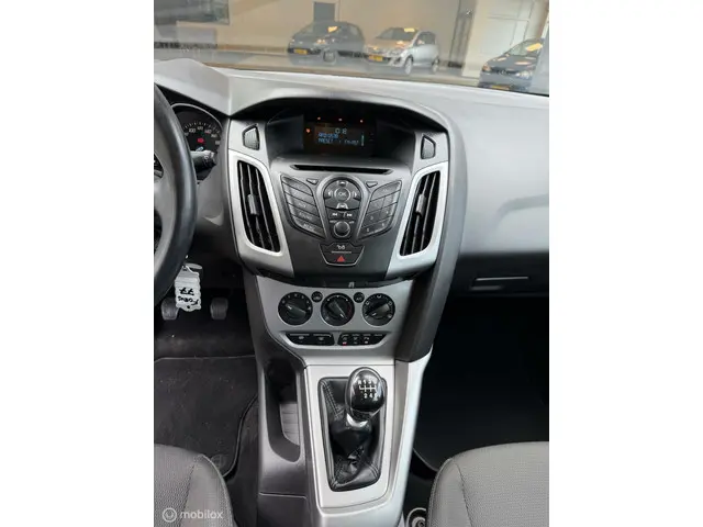 Ford Focus 1.6 TDCI Titanium 2012 Diesel 11