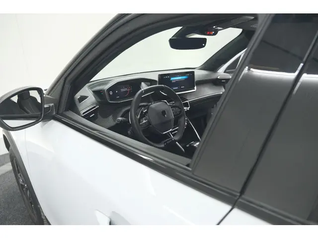 Peugeot 2008 2