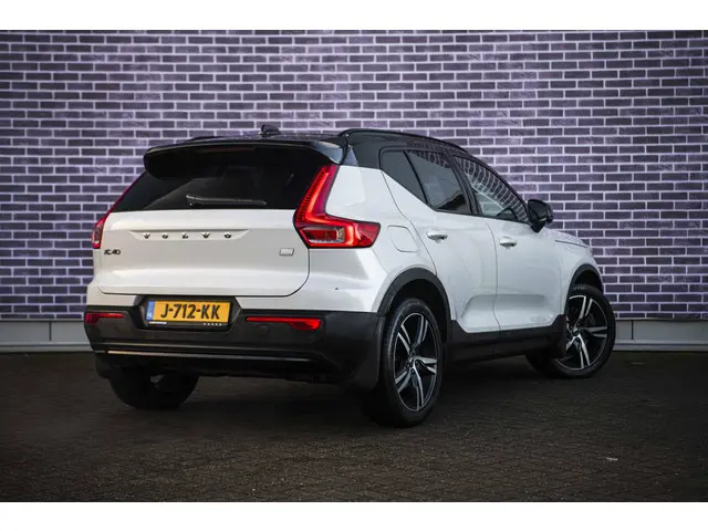 Volvo XC40 1.5 T5 Recharge R-Design 2020 Hybride Benzine 3