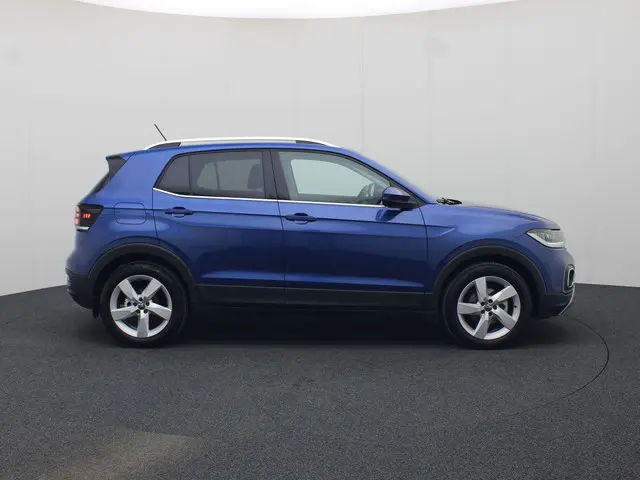 Volkswagen T-Cross 3