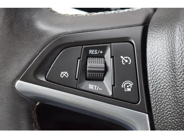 Opel Mokka 1.4 T Edition 2014 Benzine 17
