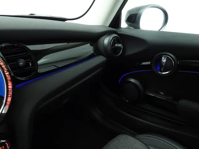 MINI Electric 3-deurs SE 2022 Elektrisch 24