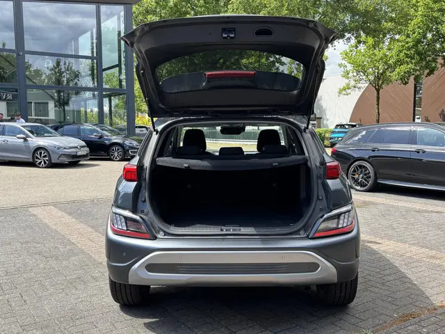 Hyundai Kona HEV 1.6 GDI HEV Fashion 2022 Hybride Benzine 8