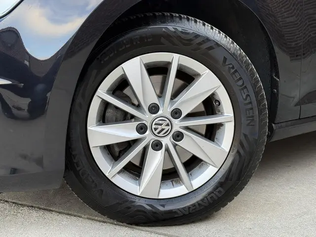 Volkswagen Golf 1.2 TSI Comfortline 2013 Benzine 38