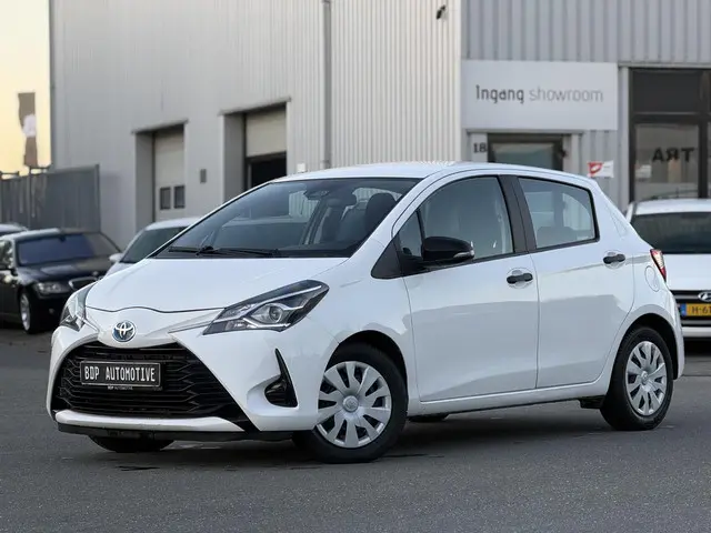 Toyota Yaris 1.5 Hybrid Active 2019 Hybride Benzine 3