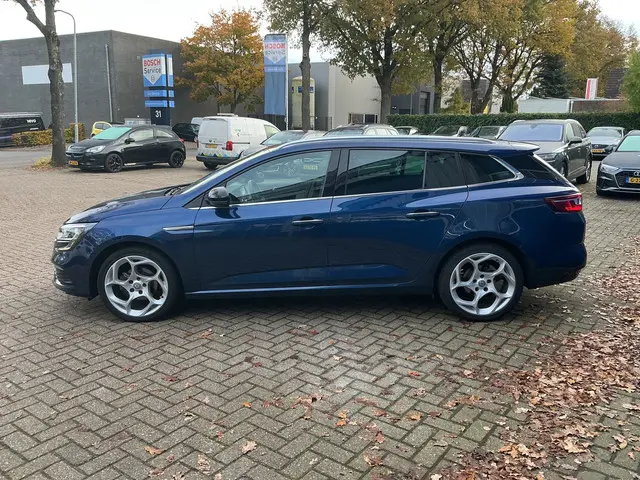 Renault Mégane Estate 1.3 TCe Limited 2020 Benzine 4
