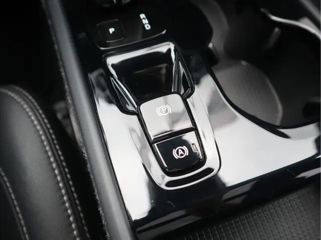 Volvo XC40 1.5 T5 Recharge 2021 Hybride Benzine 70
