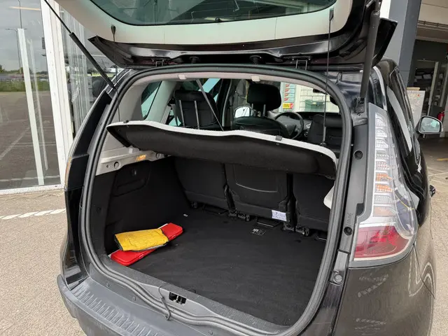 Renault Scénic 2.0 Bose 2014 Benzine 33