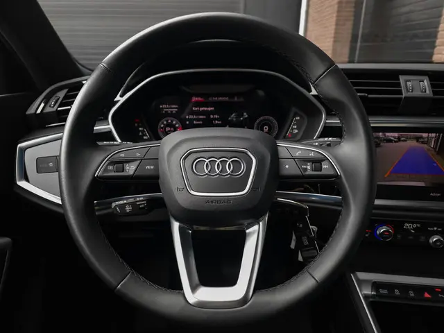 Audi Q3 Sportback 35 TFSI S Line 2024 Benzine 20