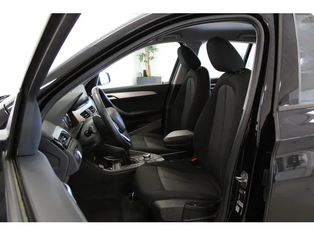 BMW X1 sDrive18d Business Edition 2.0L150PK 2021 Diesel 9