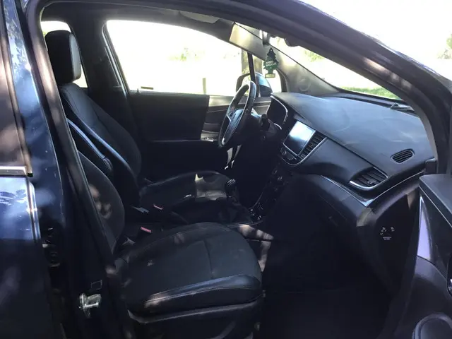 Opel Mokka X 1.6 Selection (ex-BTW € 8180,--) 2016 Benzine 9