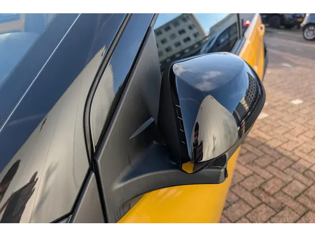 Toyota Aygo X Hybrid 115 GR Sport 2025 Hybride Benzine 27