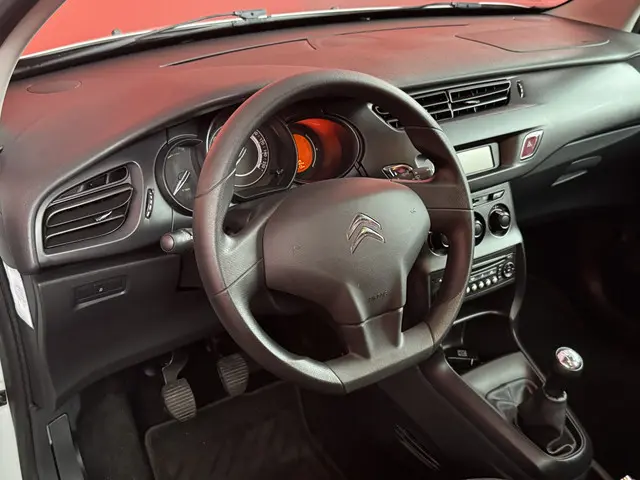 Citroën C3 1.0 PureTech Attraction 2016 Benzine 3