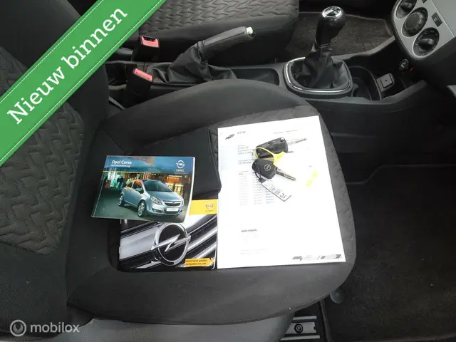 Opel Corsa 1.2 EcoFlex Selection 2013 Benzine 17