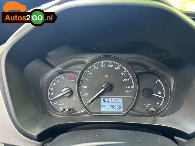 Toyota Yaris 1.0 VVT-i Comfort 2019 Benzine 4