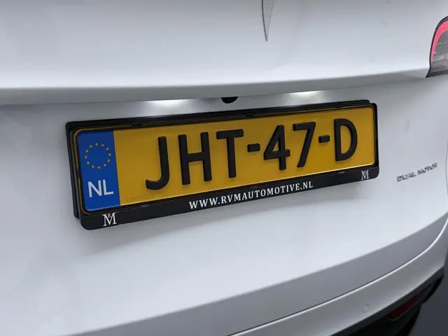 Tesla Model Y Long Range AWD 75 kWh 2022 Elektrisch 10