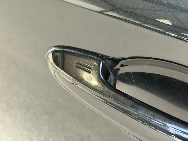 Toyota RAV4 2.5 Hybrid Executive 2018 Hybride Benzine 22