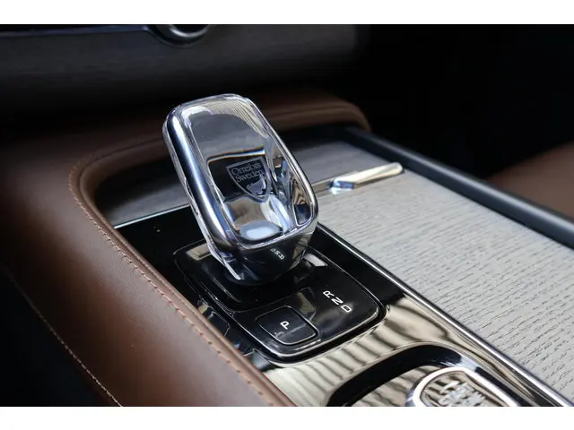Volvo XC90 T8 Twin Engine AWD Inscription 2019 Benzine 35