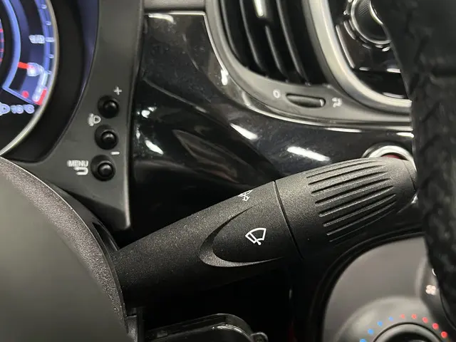 Abarth 500C 1.4 T-Jet Abarth 595 2018 Benzine 16