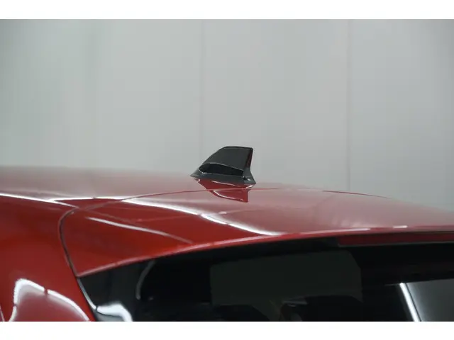 Renault Clio 1.0 TCe 90 GPF techno 2025 Benzine 26