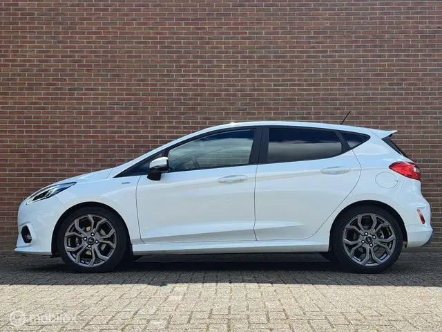 Ford Fiesta 1.0 EcoBoost ST-Line 2019 Benzine 2