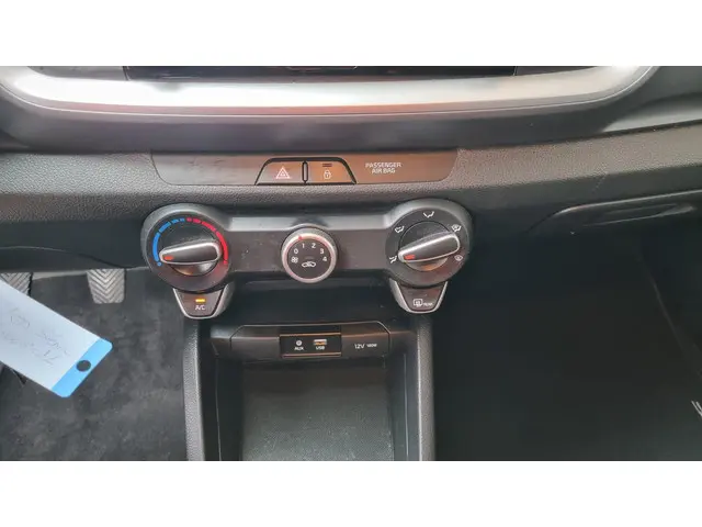 Kia Stonic 1.0 T-GDi DynamicLine 2019 Benzine 28