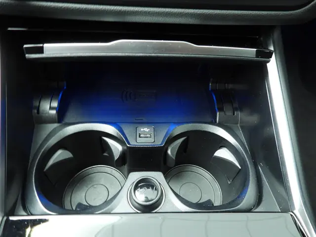 BMW 3 Serie 320i 2023 Benzine 30