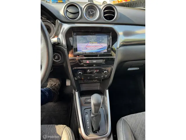 Suzuki Vitara 1.4 Boosterjet Stijl 2019 Benzine 19