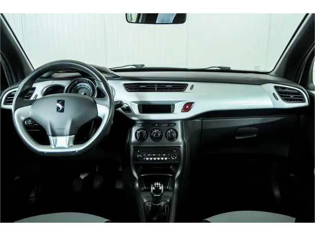 Citroën DS3 1.2 VTi 2014 Benzine 12