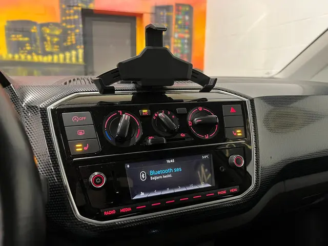 Volkswagen up! 1.0 BMT high up! Semi-Automaat! 2018 Benzine 10
