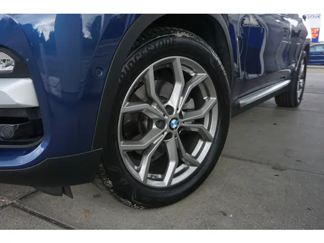 BMW X3 xDrive20i 2019 Benzine 25
