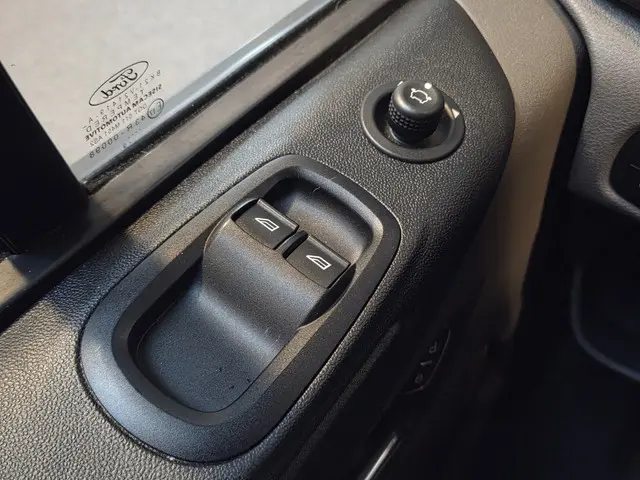 Ford Transit Custom 300 2.0 TDCI L1H1 Trend 2019 Diesel 17