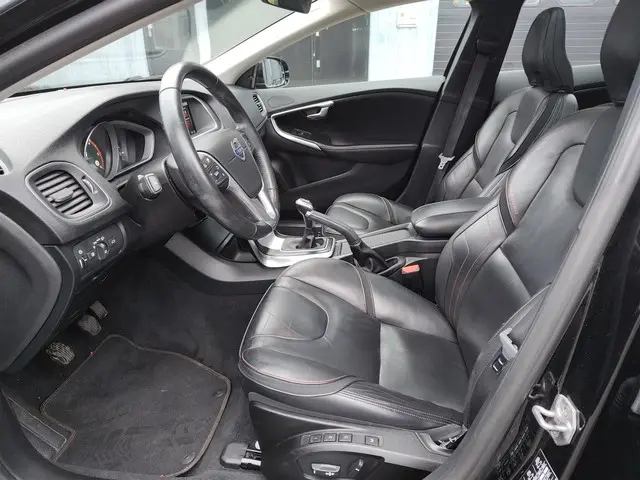 Volvo V40 2.0 D2 Ocean Race Business 2015 Diesel 21