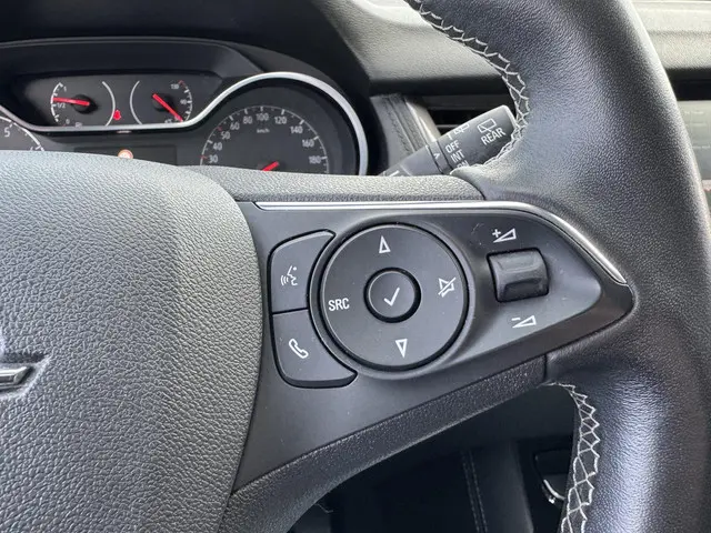 Opel Grandland X 1.2 Turbo Innovation 2019 Benzine 13