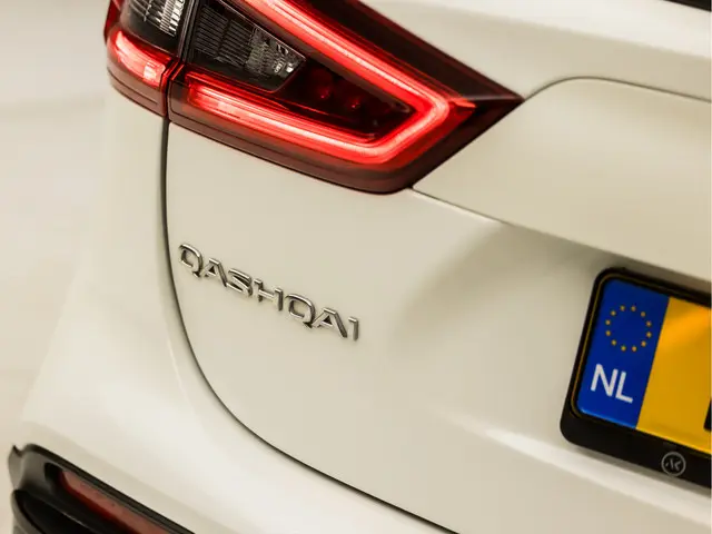 Nissan QASHQAI 1.2 Tekna Sport 2017 Benzine 26