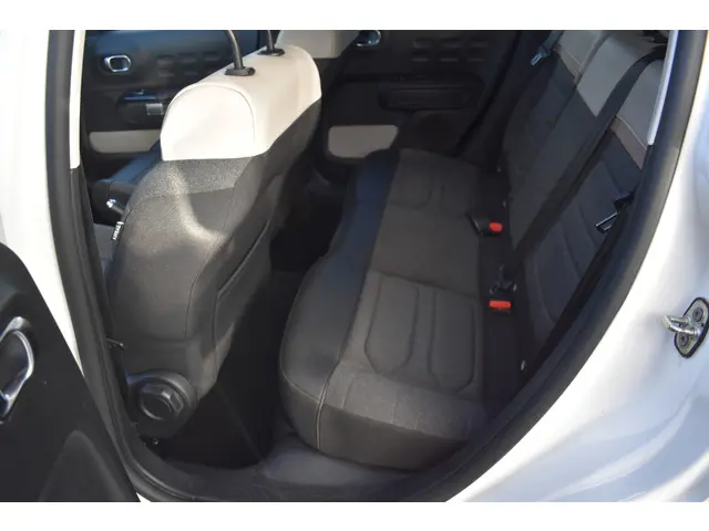 Citroën C3 PureTech 83 Shine 2020 Benzine 27