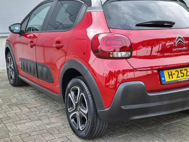 Citroën C3 1.2 PureTech S&S Feel Edition 2020 Benzine 9