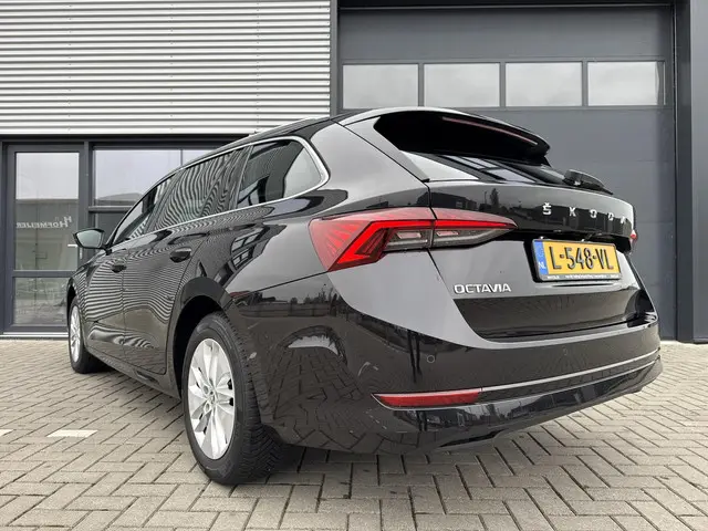 Škoda Octavia Combi 1.0 TSI Business Edition 2020 Benzine 4