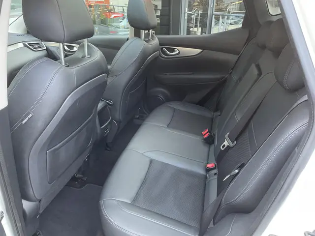 Nissan QASHQAI 1.3 DIG-T Tekna 2020 Benzine 20