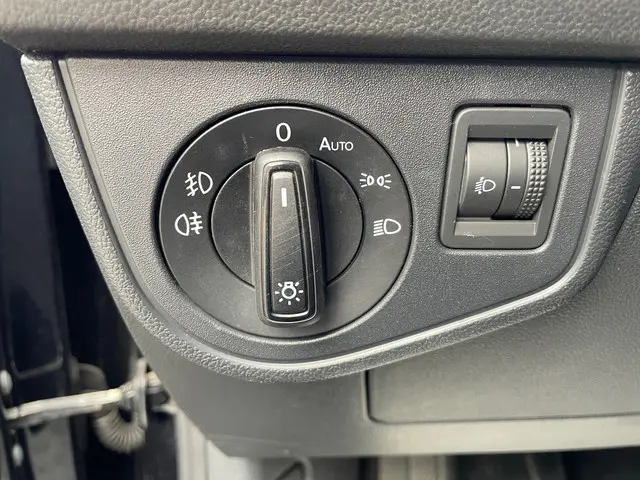 Volkswagen Polo 1.0 TSI Comfortline 2018 Benzine 23