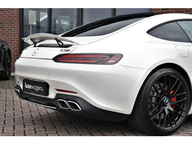 Mercedes-Benz AMG GT 4.0 S 2020 Benzine 22