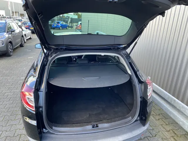 Renault Mégane Estate 1.2 TCe Limited 2015 Benzine 13