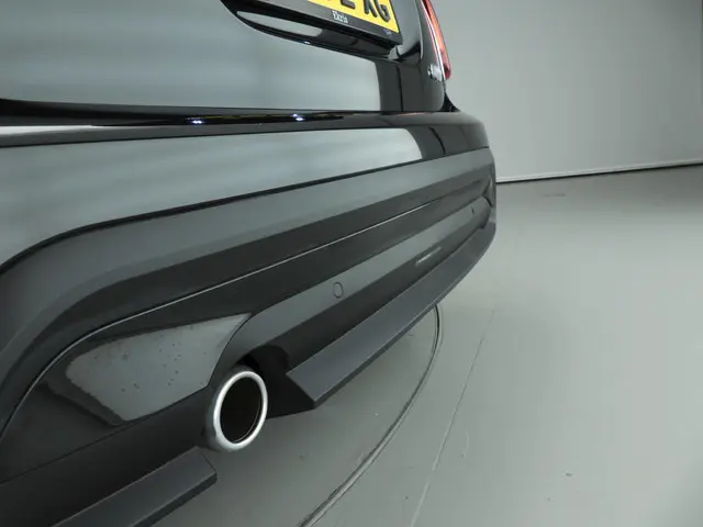 MINI 5-Deurs Cooper 2023 Benzine 37