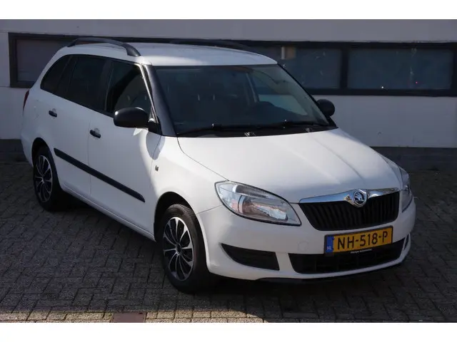 Škoda Fabia Combi 1.2 Arctic 2014 Benzine 13
