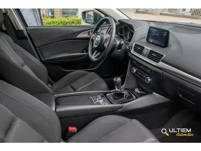 Mazda 3 2.0 SkyActiv-G 120 SkyLease 2018 Benzine 3