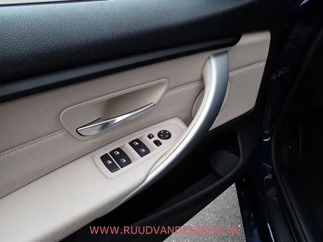 BMW 4 Serie Gran Coupé 420i HIGH-EXE 2016 Benzine 19