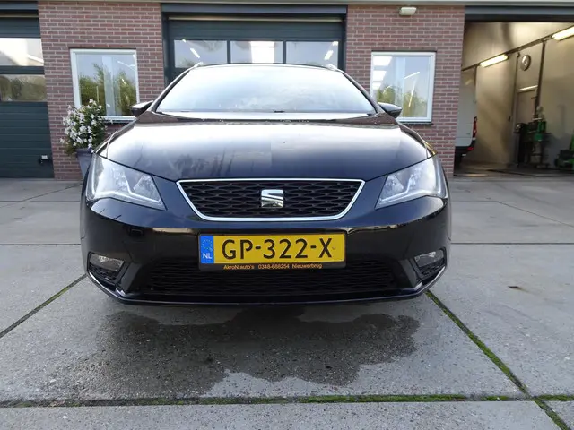 SEAT Leon ST 1.2 TSI Reference Business 2014 Benzine 2